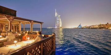 迪拜Pierchic餐厅浪漫露台