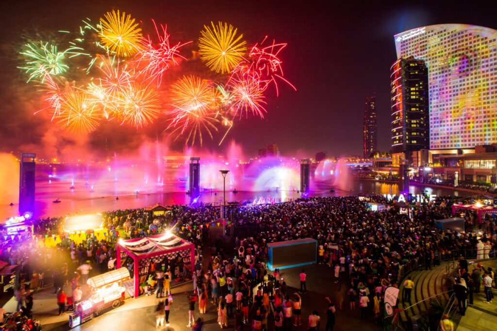 DUBAIwebzine 2025年排灯节烟花