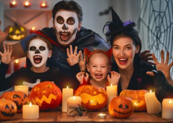 万圣节手工和服装 - 迪拜家庭DIY创意 1