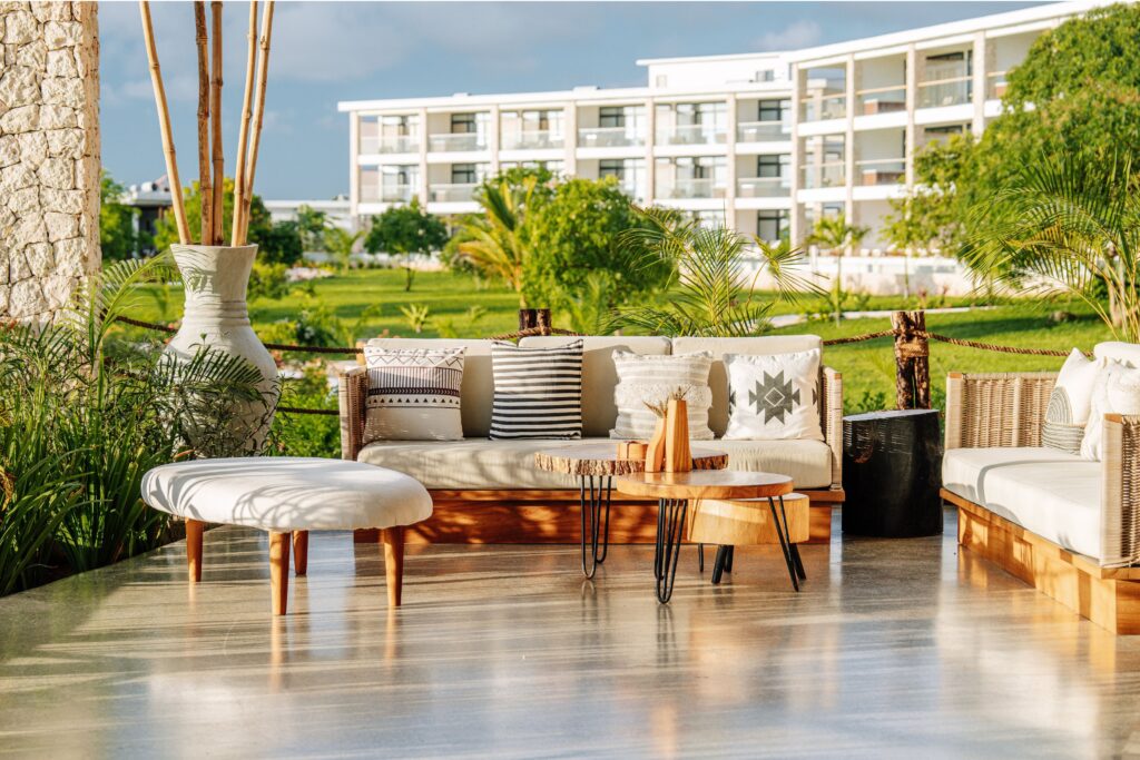 Setting Up Your Dubai Terrace for Fall Parties
