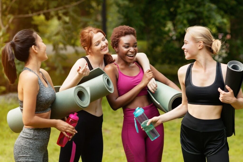 迪拜公园日落瑜伽活动健身挑战赛健康活跃社区健康