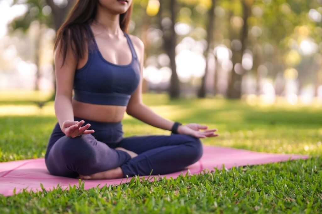 Dubai wellness retreat combining detox cleanse with yoga for optimal health results