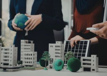 Earth Day Dubai 2026 showing green eco actions and sustainable city living for UAE residents
