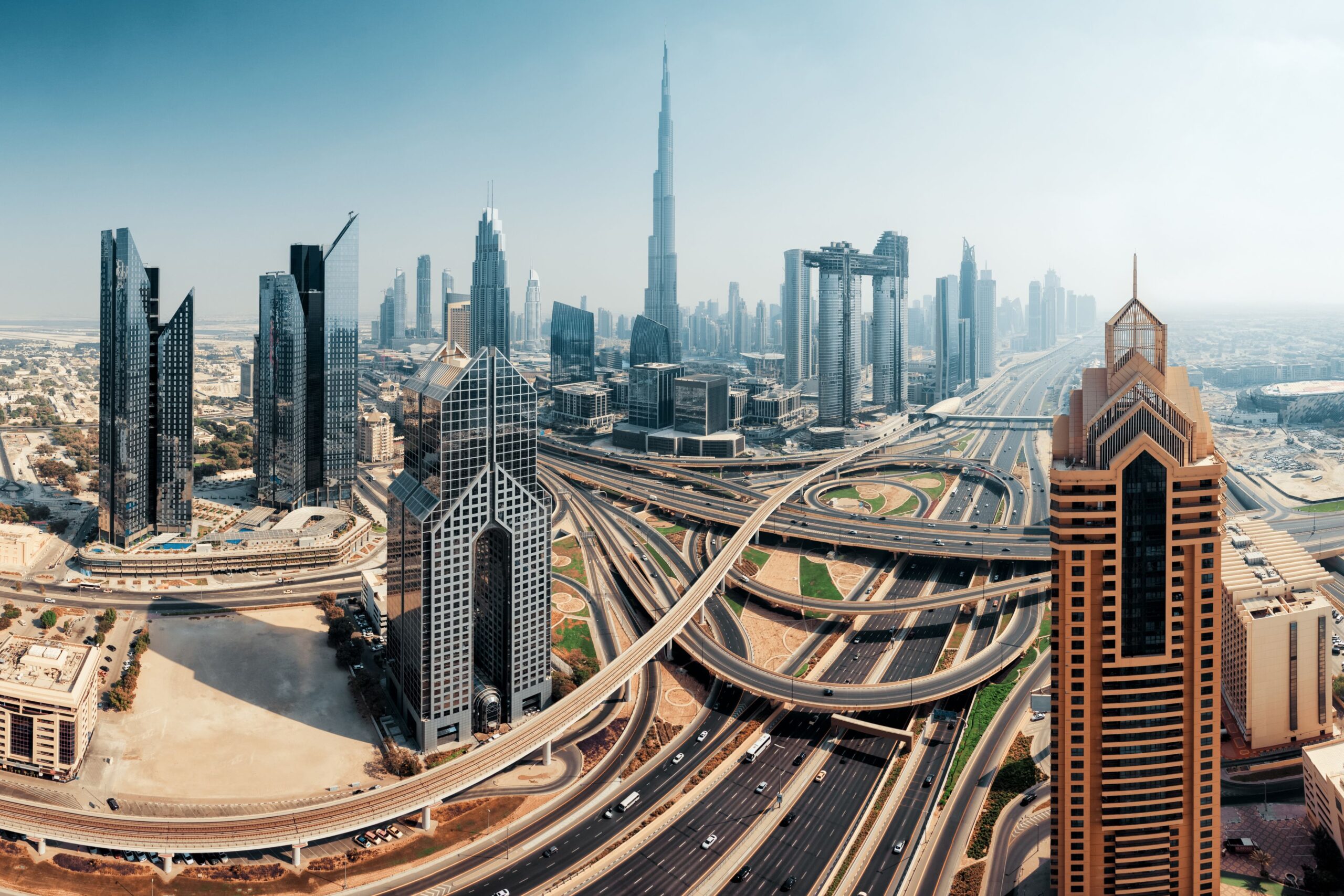 Lois immobilières Dubaï 2026 skyline montrant les opportunités d'investissement dans le quartier de Business Bay