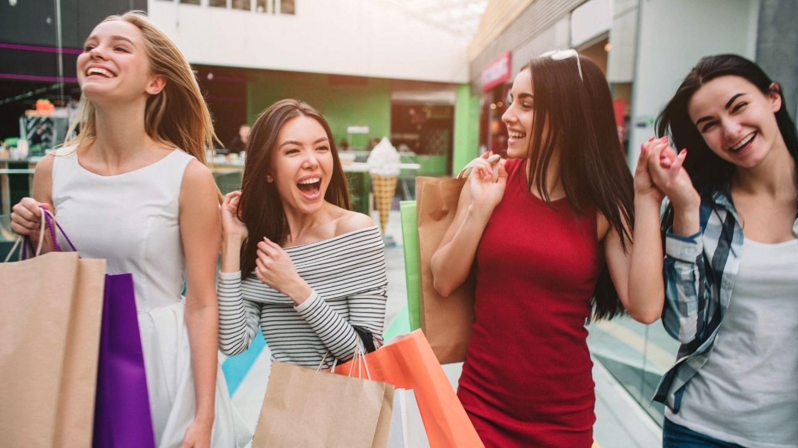 Dubai Summer 2026 meilleurs centres commerciaux montrant le shopping en famille et les destinations intérieures pour échapper à la chaleur aux Émirats arabes unis